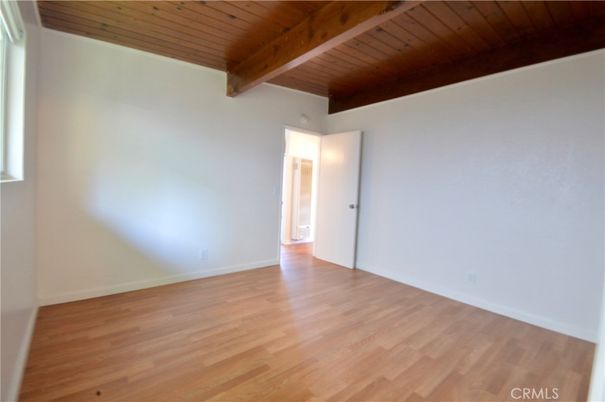 Empty room, Interior, Wooden Beams, Wooden Ceilings, Wood Texture Flooring