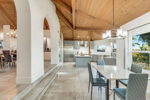 Chandelier, Dining room, Interior, Kitchen, Pendant Lights, Recessed Lighting, Stainless Steel Appliances, Wooden Beams, Wooden Ceilings