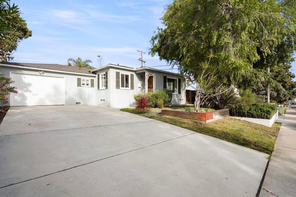 Attached, Backyard, Exterior, Facade, Ranch