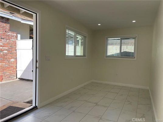 Empty room, Interior, Marble, Recessed Lighting, Stone Walls