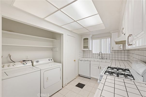 Interior, Kitchen, Tile Countertops, Washer