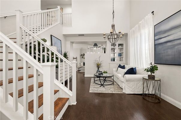 Chandelier, Interior, Living room, Wood Texture Flooring