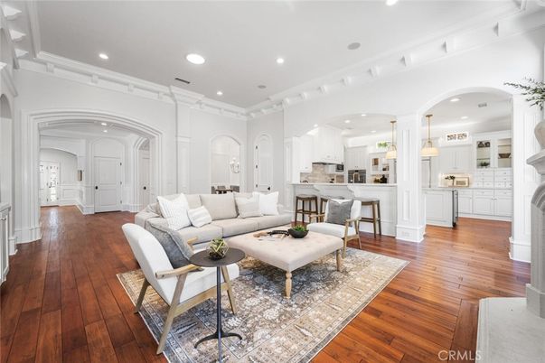 Interior, Kitchen, Living room, Pendant Lights, Recessed Lighting, Wood Texture Flooring