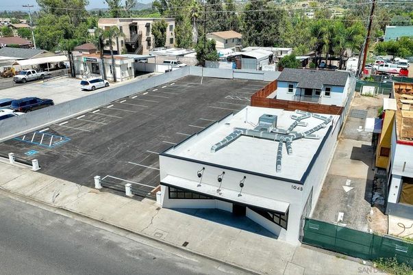 Exterior, Drone