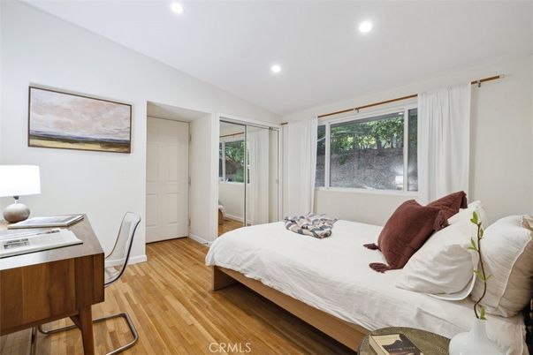 Bedroom, Home Office, Interior, Recessed Lighting, Wood Texture Flooring