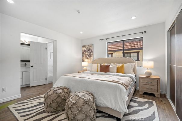 Bedroom, Interior, Recessed Lighting, Wood Texture Flooring