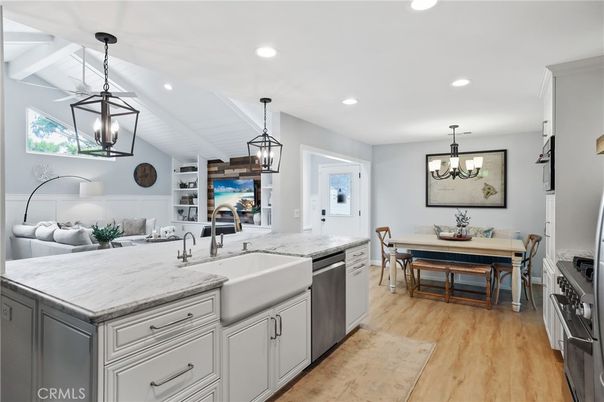 Dining room, Interior, Kitchen, Living room, Pendant Lights, Recessed Lighting, Stainless Steel Appliances, Wood Texture Flooring