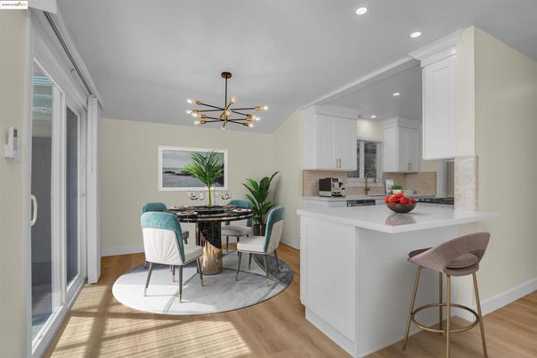 Dining room, Interior, Kitchen, Pendant Lights, Recessed Lighting, Wood Texture Flooring