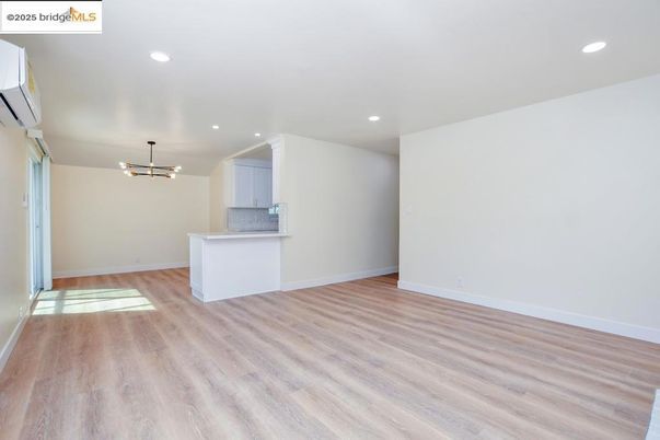 Empty room, Interior, Pendant Lights, Recessed Lighting, Wood Texture Flooring