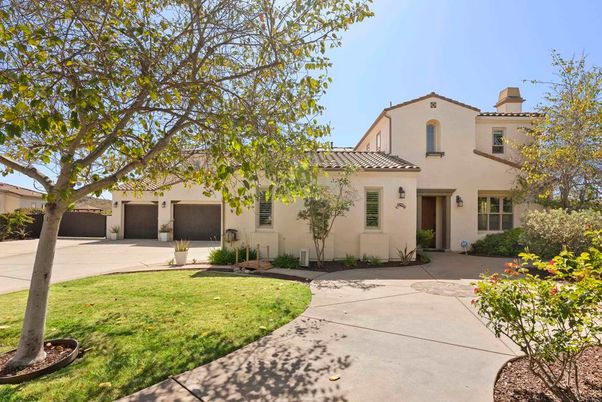 Backyard, Exterior, Facade, Spanish Mediterranean