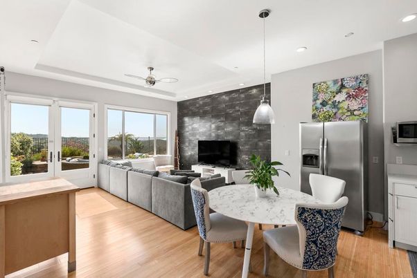 Dining room, Interior, Kitchen, Living room, Pendant Lights, Recessed Lighting, Stainless Steel Appliances, Wood Texture Flooring