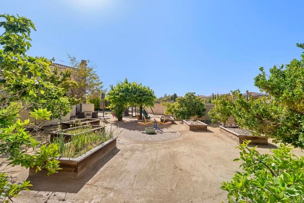 Backyard, Exterior, Playground