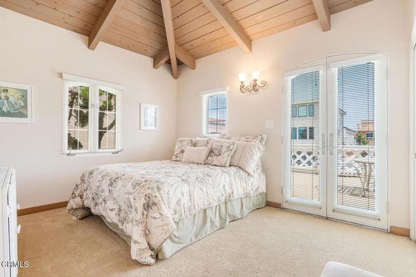 Bedroom, Interior, Wooden Beams, Wooden Ceilings