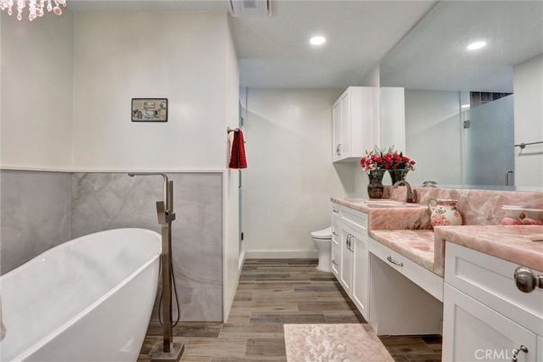 Bathroom, Free Standing Baths, Interior, Recessed Lighting, Wood Texture Flooring