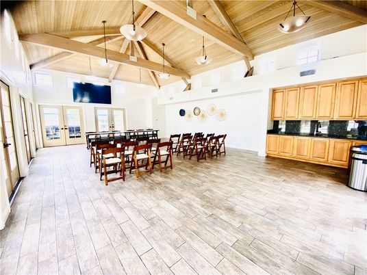 Dining room, Interior, Kitchen, Pendant Lights, Wooden Beams, Wooden Ceilings, Wood Texture Flooring
