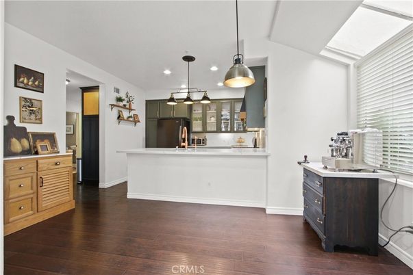 Interior, Kitchen, Pendant Lights, Recessed Lighting, Wood Texture Flooring