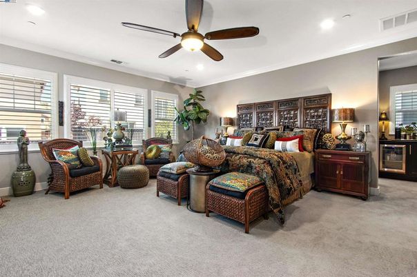 Bedroom, Interior, Living room, Recessed Lighting