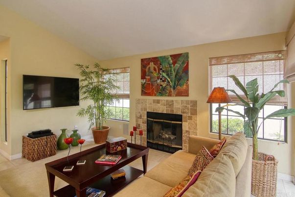 Fireplace, Interior, Living room