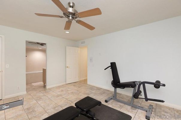 Fitness Equipment, Interior, Recessed Lighting