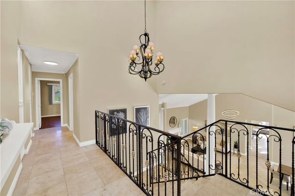 Chandelier, Interior, Recessed Lighting
