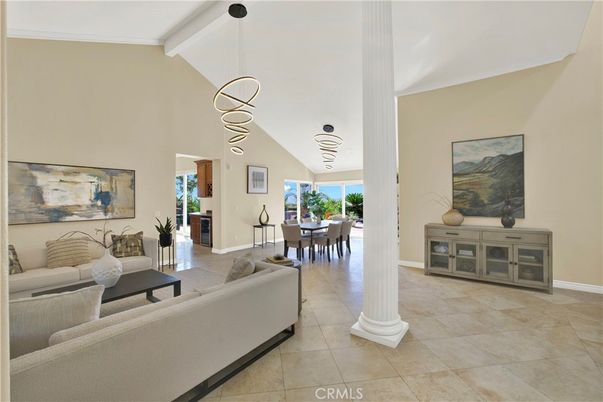 Dining room, Interior, Living room, Pendant Lights