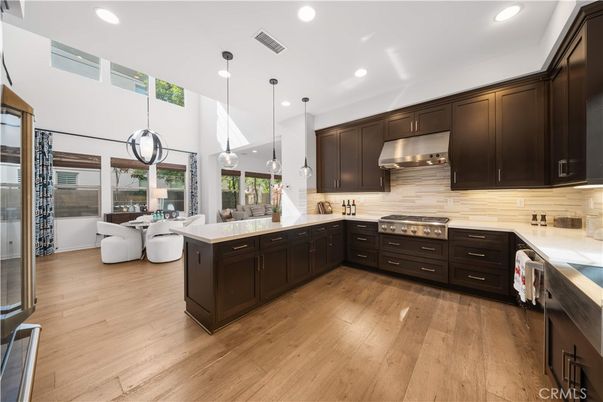 Interior, Kitchen, Living room, Pendant Lights, Recessed Lighting, Stainless Steel Appliances, Wood Texture Flooring