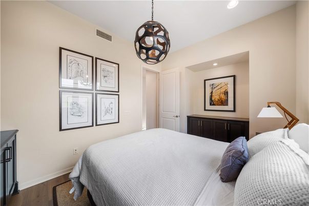 Bedroom, Interior, Pendant Lights, Recessed Lighting, Wood Texture Flooring