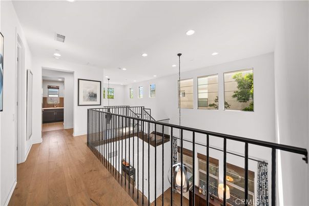 Interior, Pendant Lights, Recessed Lighting, Wood Texture Flooring