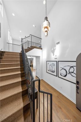 Interior, Pendant Lights, Recessed Lighting, Wood Texture Flooring