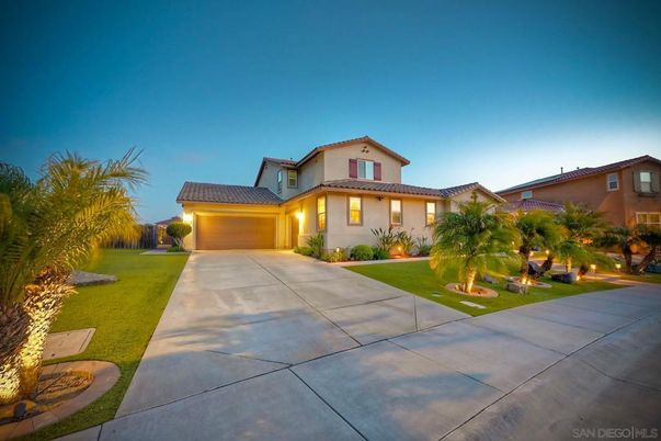 Attached, Backyard, Exterior, Facade, Mediterranean