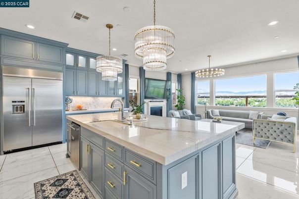 Chandelier, Interior, Kitchen, Living room, Marble, Pendant Lights, Recessed Lighting, Stainless Steel Appliances