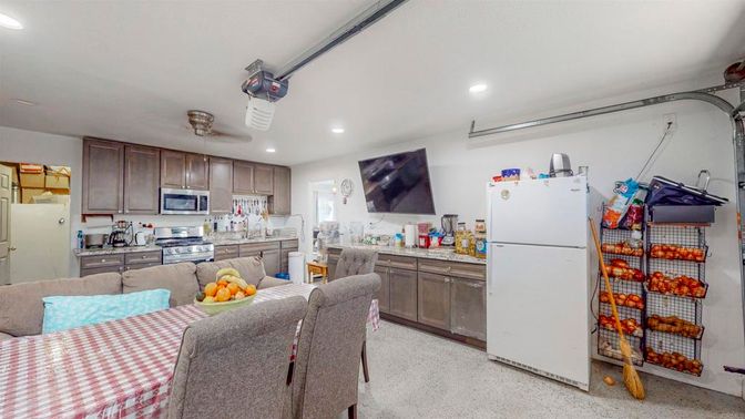 Interior, Kitchen, Recessed Lighting