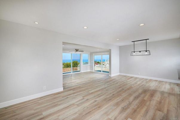 Empty room, Interior, Recessed Lighting, Water, Wood Texture Flooring