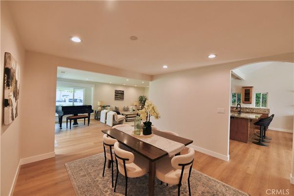 Dining room, Interior, Living room, Piano, Recessed Lighting, Wood Texture Flooring