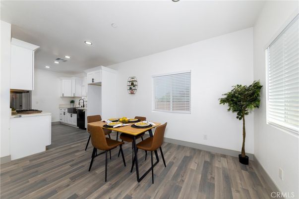 Dining room, Interior, Kitchen, Recessed Lighting, Wood Texture Flooring
