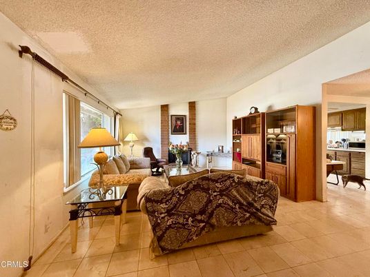 Interior, Kitchen, Living room, Stainless Steel Appliances