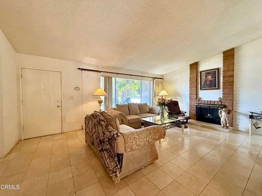 Fireplace, Interior, Living room