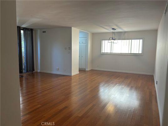 Empty room, Interior, Pendant Lights, Wood Texture Flooring