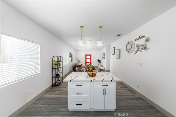 Interior, Pendant Lights, Recessed Lighting, Wood Texture Flooring