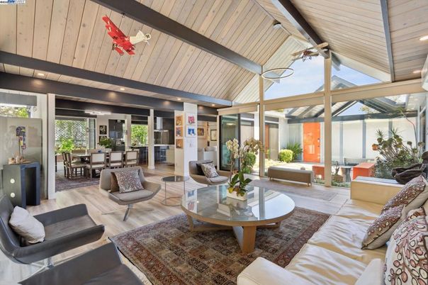 Dining room, Interior, Living room, Recessed Lighting, Wooden Ceilings, Wood Texture Flooring