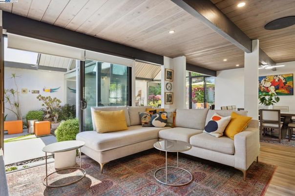 Dining room, Interior, Living room, Recessed Lighting, Wooden Ceilings, Wood Texture Flooring