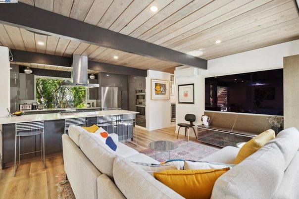 Interior, Kitchen, Living room, Recessed Lighting, Stainless Steel Appliances, Wooden Beams, Wooden Ceilings, Wood Texture Flooring