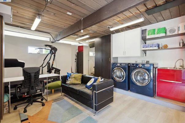 Home Office, Interior, Washer, Wooden Beams, Wooden Ceilings, Wood Texture Flooring