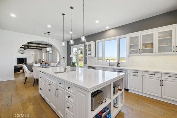 Chandelier, Dining room, Interior, Kitchen, Living room, Pendant Lights, Recessed Lighting, Wood Texture Flooring