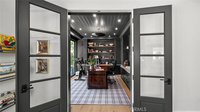 Dining room, Interior, Recessed Lighting, Wooden Ceilings, Wood Texture Flooring