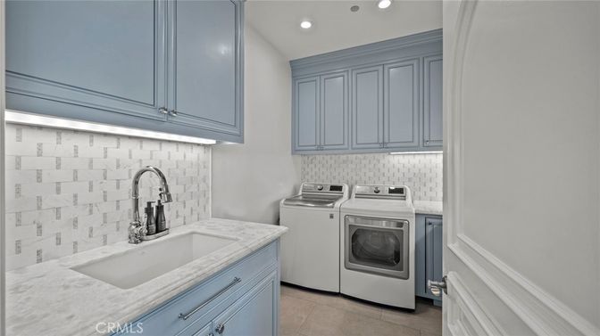 Interior, Recessed Lighting, Washer