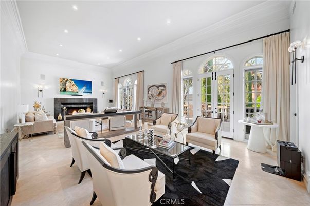 Fireplace, Interior, Living room, Recessed Lighting