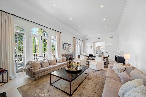 Dining room, Interior, Living room, Recessed Lighting