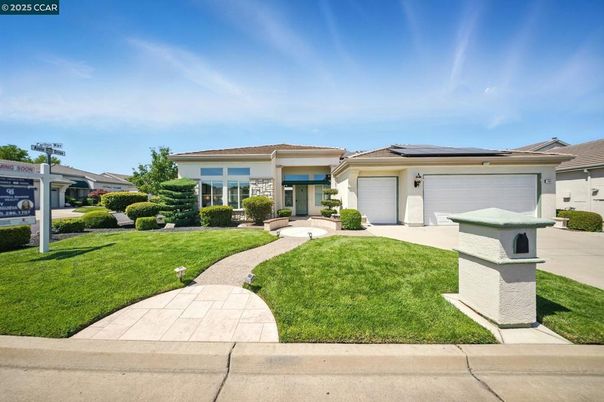 Attached, Exterior, Facade, Solar Panels, Ranch