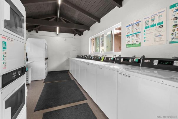 Interior, Washer, Wooden Beams, Wooden Ceilings